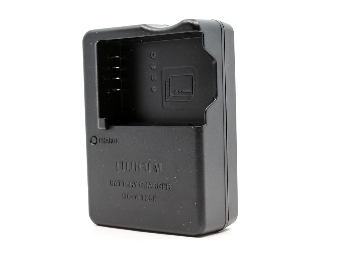 Fujifilm BC-W126S Battery Charger · main image