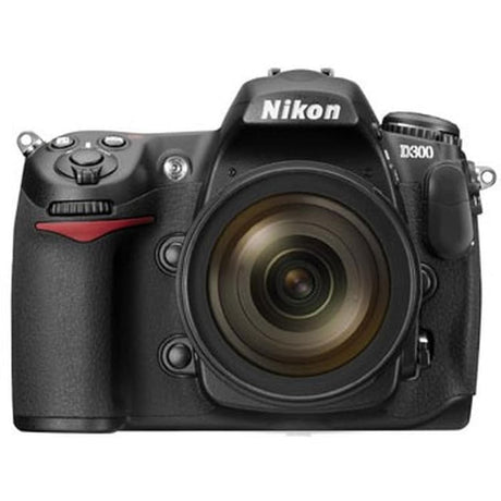 SLR D300 - Black + Nikkor 18 - 135 mm F/3.5 - 5.6 F/3.5-5.6