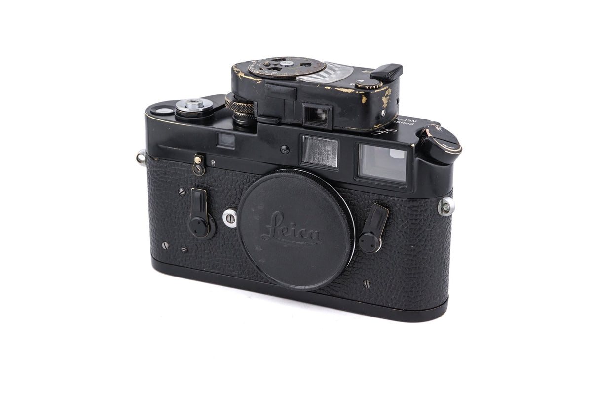 Leica M4 (Black Paint) + Meter MR · imagen principal