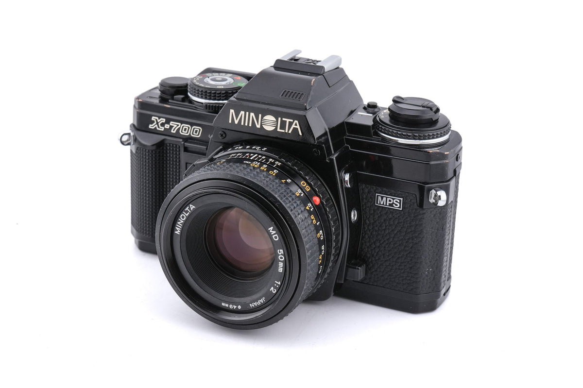 Minolta X-700 + 50mm f2 MD  · main image