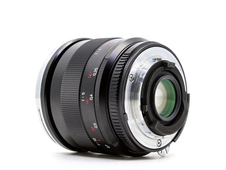 Zeiss Makro-Planar T* 50mm f/2 ZF - Nikon Fit