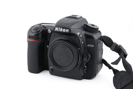 Nikon D7500 (Body) 