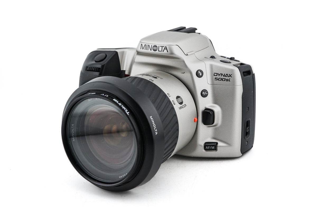 Minolta Dynax 500si + 28-80mm f3.5-5.6 AF Zoom Macro D (Reacondicionada) · imagen principal