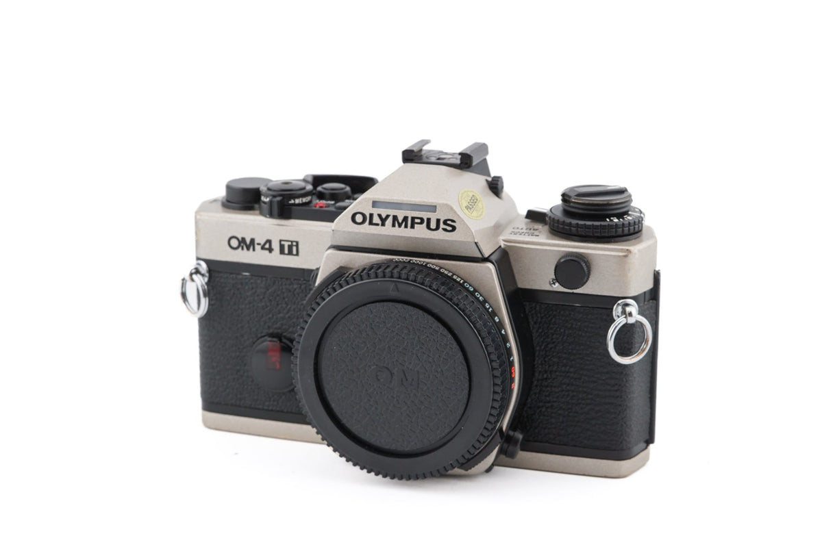 Olympus OM-4 Ti · imagen principal