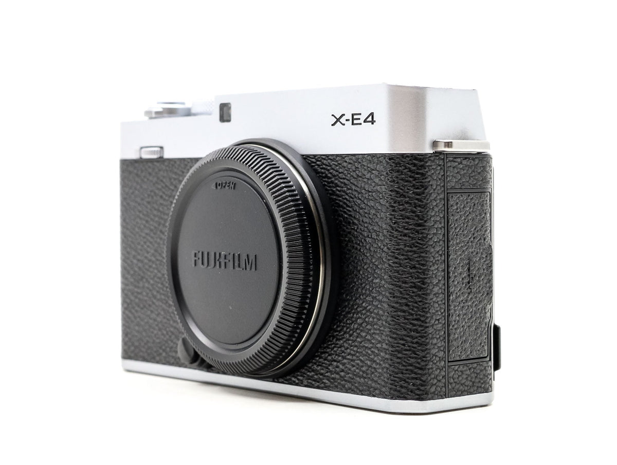 Fujifilm X-E4 · main image