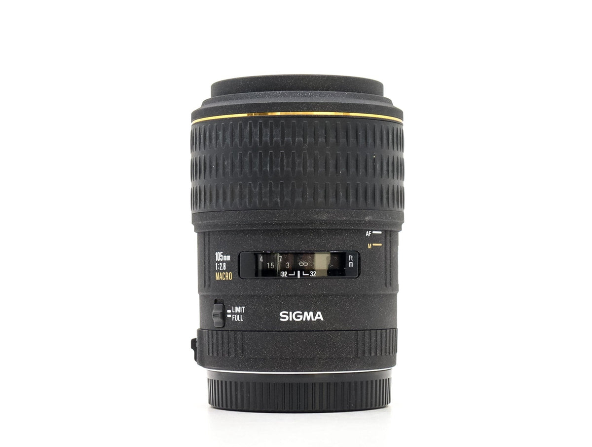 Sigma 105mm f/2.8 EX Macro - Canon EF Fit · main image