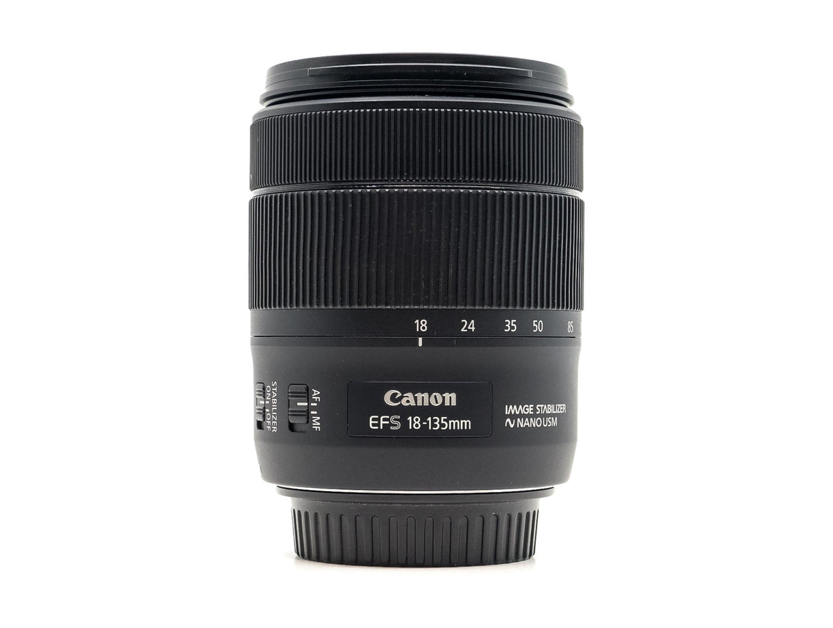 Canon EF-S 18-135mm f/3.5-5.6 IS USM · imagen principal