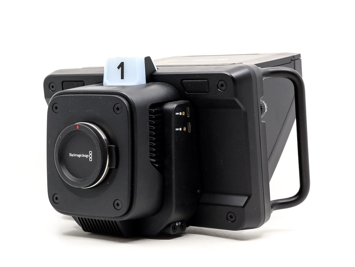 Blackmagic Design Studio Camera 4K Plus - Micro Four Thirds Fit · imagen principal