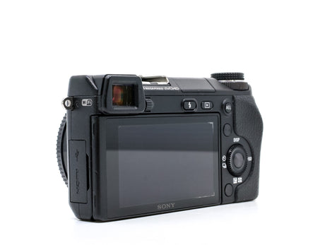 Sony Alpha NEX-6 