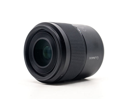 Panasonic Lumix G Macro 30mm f/2.8 ASPH Mega OIS 