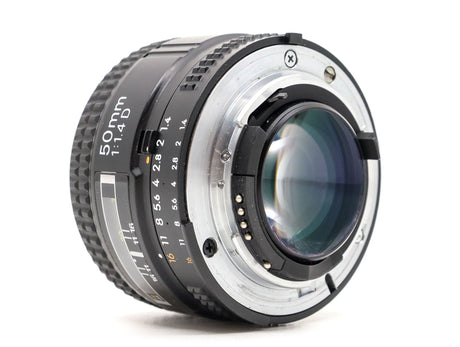 Nikon AF Nikkor 50mm f/1.4D 