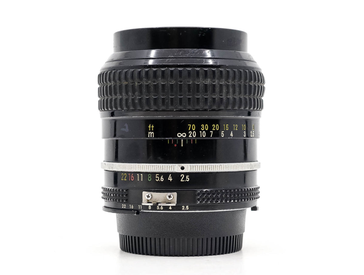 Nikon Ai Nikkor 105mm f/2.5 · imagen principal