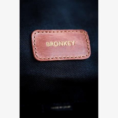 Berlin Tanned Leather Camera Bag