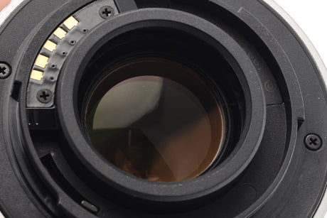 Minolta Dynax 404si + 28-80mm f3.5-5.6 AF Zoom Macro 