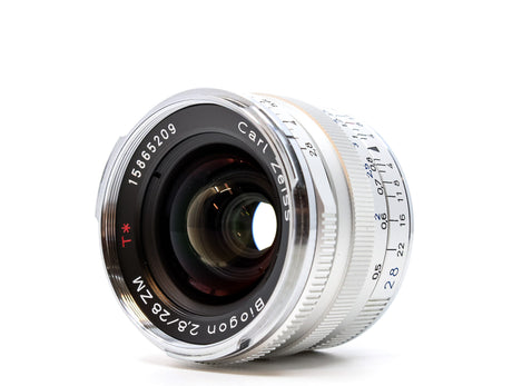 Zeiss Biogon T* 28mm f/2.8 ZM - Leica M Fit