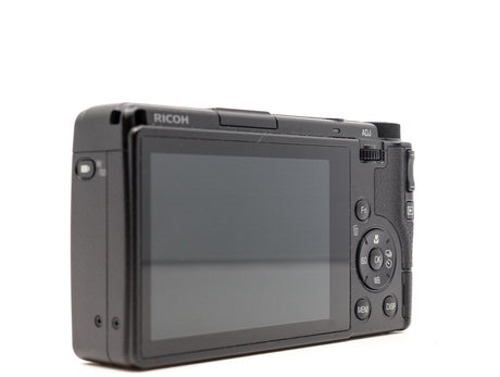 Ricoh GR IV