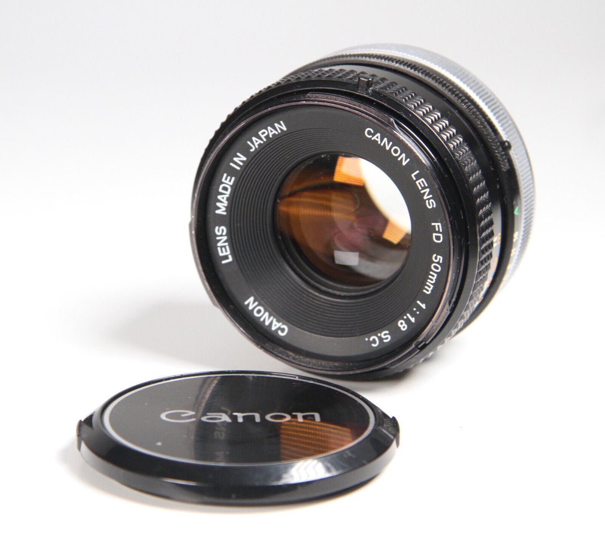 Canon FD 50mm 1:1.8 S.C. Pevná ohnisková vzdálenost pro analogové fotoaparáty · imagen principal