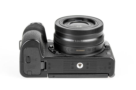 Nikon Z30 con NIKKOR Z DX 16-50/3,5-6,3 VR