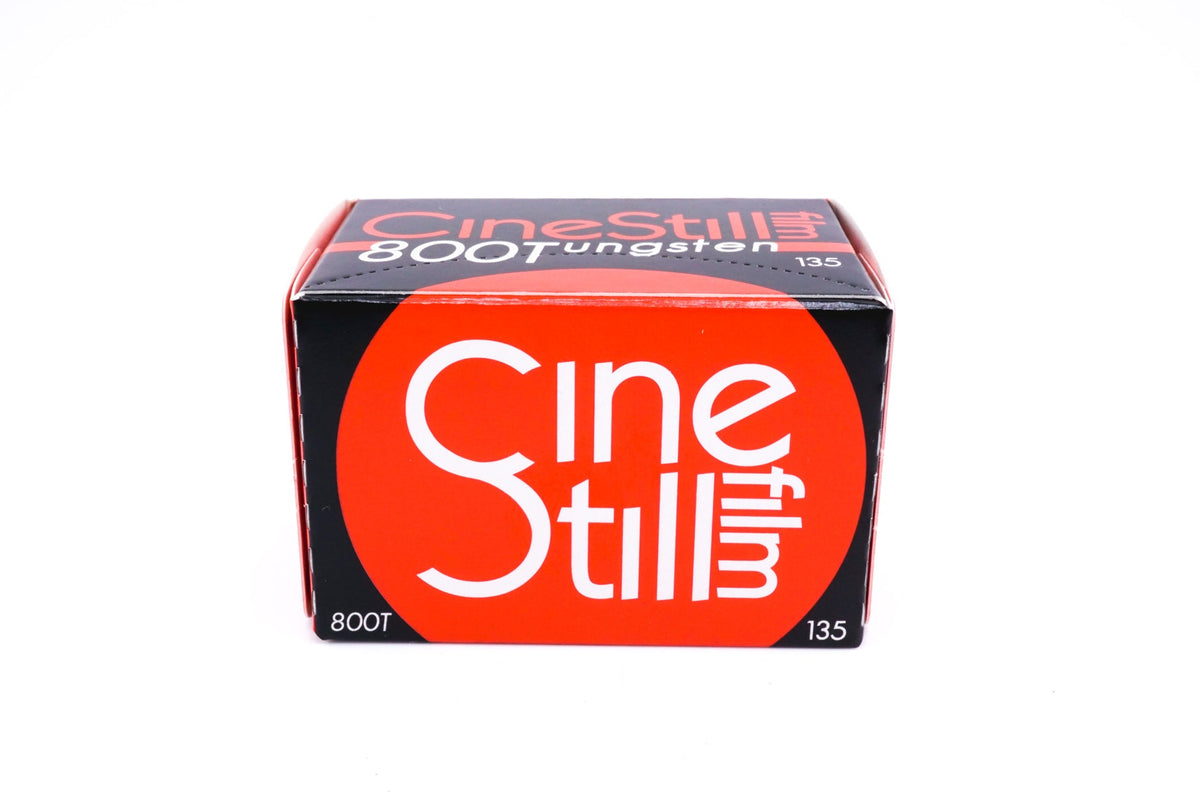 Cinestill 800T (35mm) 36 Exp. · imagen principal