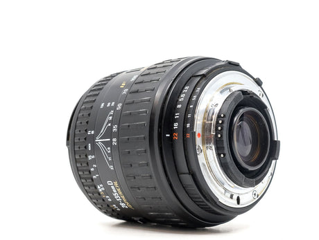 Sigma 28-135mm f/3.8-5.6 Macro Aspherical IF - Nikon Fit