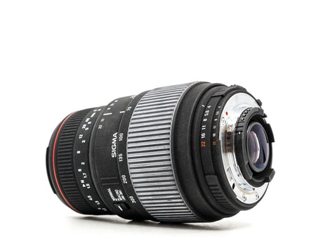 Sigma 70-300mm f/4-5.6 D APO DG Macro - Nikon Fit