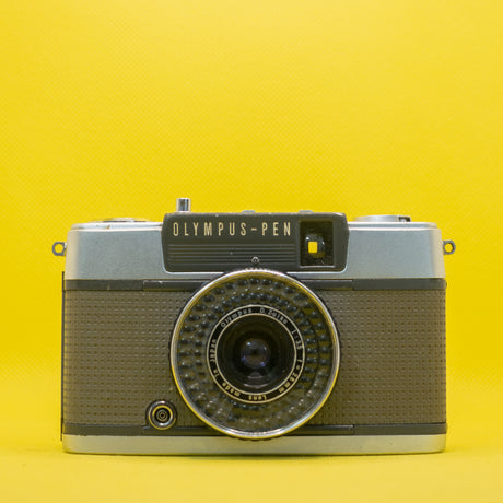 Olympus PEN EE-2 - Half Frame 35mm Camera
