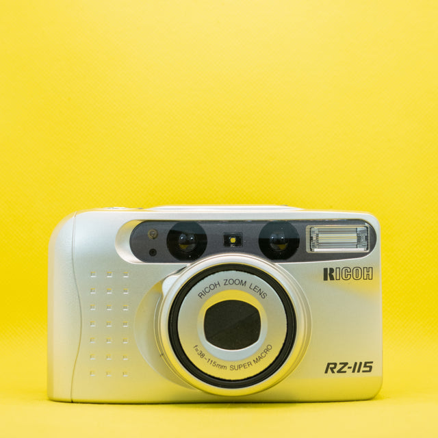Ricoh RZ-115 - Cámara Analógica Vintage de segunda mano en Camera Market