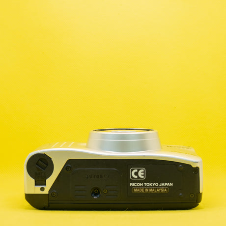 Ricoh RZ-115 - Cámara Analógica Vintage
